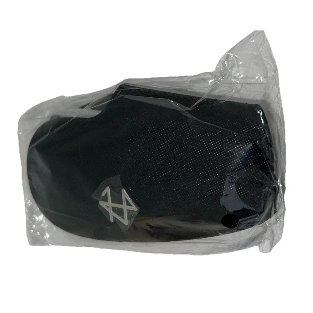 (b32/3) 1 Golf Iron Covers Staffiano Leather Magnetic Club Head over Black